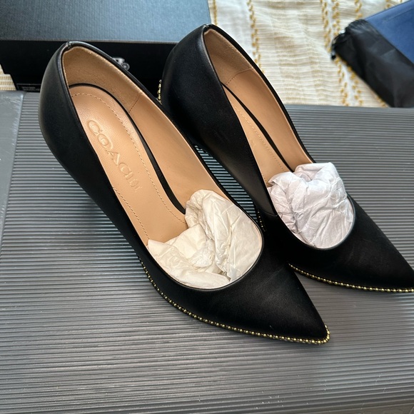 Coach Waverly 85 black pump - Picture 3 of 8